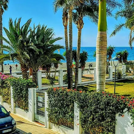 דירה Panorama Caleta קאלטה דה ולס